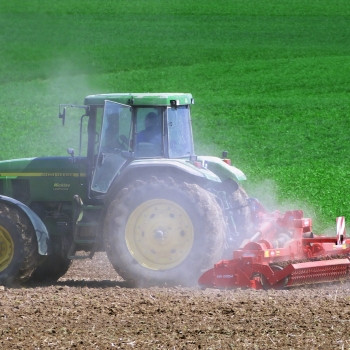 Ça donne à réfléchir :  « MÊME DANS LES ALIMENTS BIO, IL Y A DES PRODUITS CHIMIQUES ! »